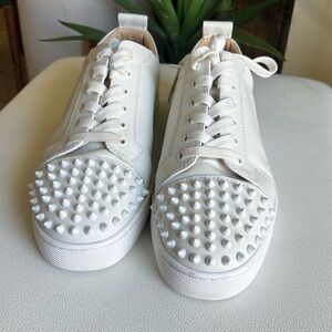 CHRISTIAN LOUBOUTIN Louis Junior Spikes Sneakers Size 10 (43)